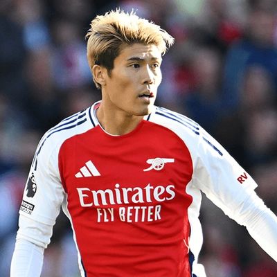 ( Officiel ) Takehiro Tomiyasu quitte Arsenal