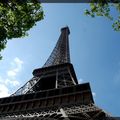 Paris - La Tour Eiffel - ...