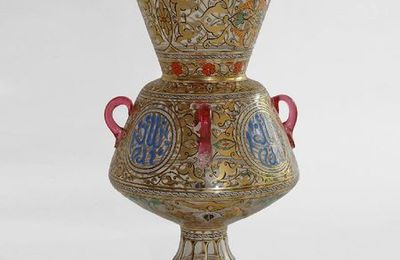 Rare et Prestigieuse Lampe de Mosquée. Paris, vers 1870-1880 