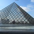 Pyramide du Louvre - Géométrique