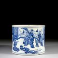 A large blue and white porcelain brush pot, Qing dynasty, Kangxi period (1662-1722)