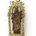 A Renaissance gold, diamond, enamel and wood, reliquary pendant