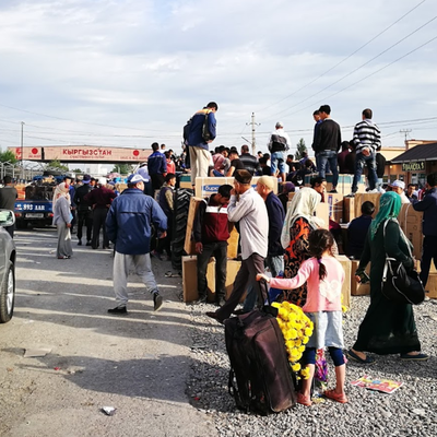 Une entrée par la vallée de Ferghana