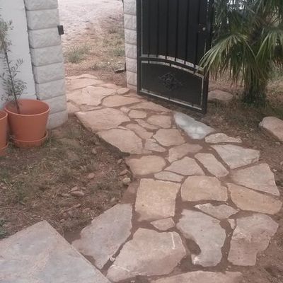 Le petit chemin de pierre