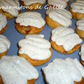 CUPCAKES AUX TOMATES CONFITES, PECORINO, POIVRE VERT & GLACAGE FROMAGE FRAIS ET BASILIC