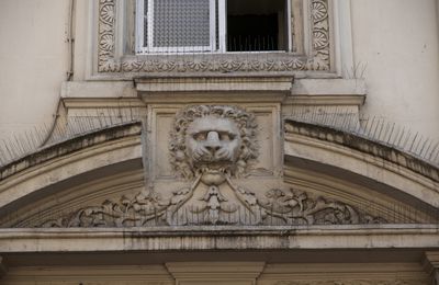 Lion stylisé 22 rue Saint Martin