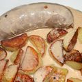 Andouillette pochée au jus de veau sauce au poivre