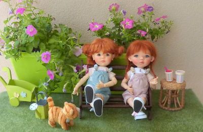Tessie et Sissi au jardin