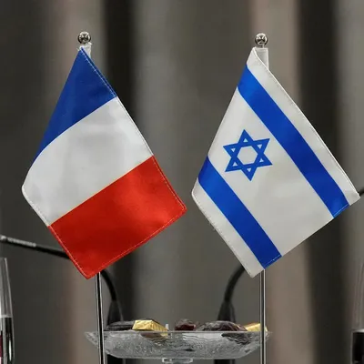 !!Génocide à Gaza: J 838!! Attention !! Que contient la loi Yadan, qui assimile l’antisionisme à l’antisémitisme?