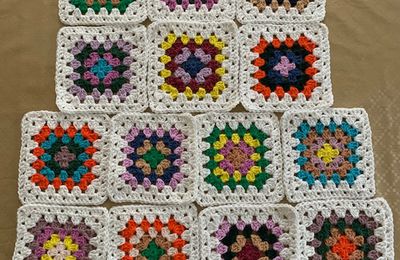 le débardeur en granny squares