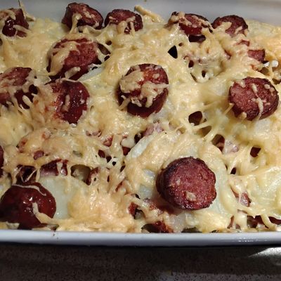 Gratin de pommes de terre à la saucisse de montbéliard 