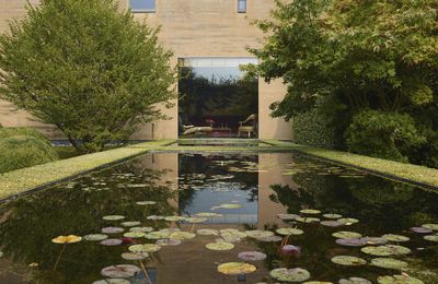 Christie's présente The Onzea-Govaerts Collection - curated by Axel Vervoordt