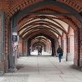 Sous le Pont Oberbaumbrücke (passage d'Est en Ouest )