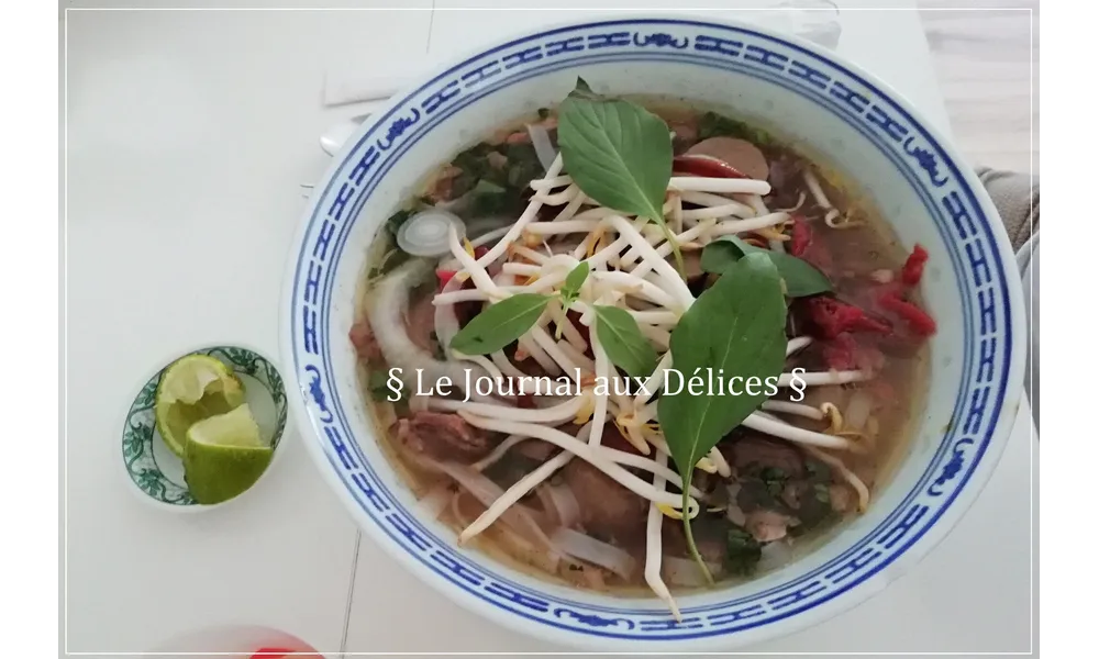 " PHO au boeuf et boulettes" (Soupe Vietnamienne)