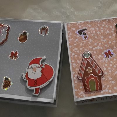 Décorations d'assiette pour le réveillon de Noël...la suite...petites boites scrap