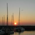 photo lever de soleil mer bateaux 