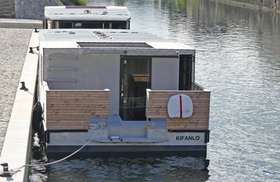 Bateau sur l'eau ...