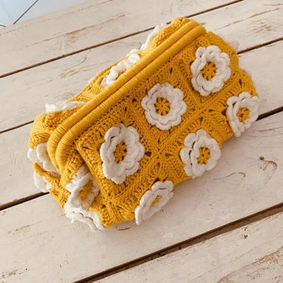 Pochette Clutch bag :  Carrés Granny 