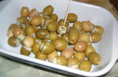 Olives au bleu & champignons farcis