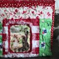 Échanges de cadeaux entre brodeuses. 