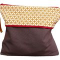 GrOsse TrOusse de Toilette" Ma Biche" retro marron et motif Fleur