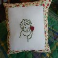 Un cuscinetto per regalo di Compleanno  - A little cushion for a Birthday - Un coussinet comme cadeau d'anniversaire