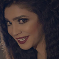 Esraa Alaseel : découvre son clip « Hatha Algale » sur Zikplay