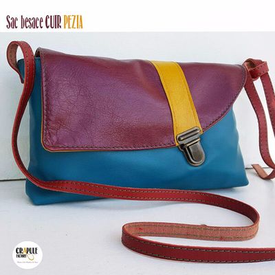 Sac besace cuir de créateur rabat asymétrique, fermoir décalé - maroquinerie artisanale made in France