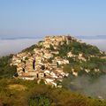 PAGE 159 : CORDES-SUR-CIEL (81), PLUS BEAU VILLAGE FRANÇAIS (2014), ET SES 5 ENCEINTES FORTIFIEES