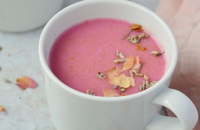 Beet latte {ou lait à la betterave} #vegan #glutenfree