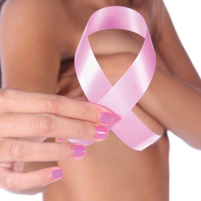 Comprendre le Cancer du Sein : Symptômes, Traitement et Prévention