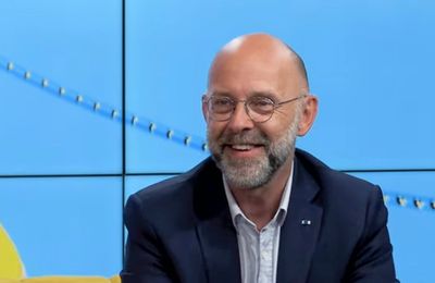 PARCOURS DE DIRECTEUR COMMUNICATION