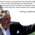 Tous les ans, selon le pointilleux René Dosière, l’Elysée dépense 250 000 € en vins rares et chers…