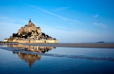 Une journaliste du Figaro nous propose une belle escapade normande iodée mais qui s'envase dans le... Couesnon!
