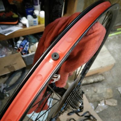 Montage en Tubeless Ready - DT Swiss E1900