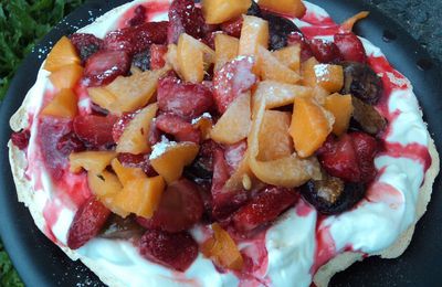 Pavlova aux fruits de saison