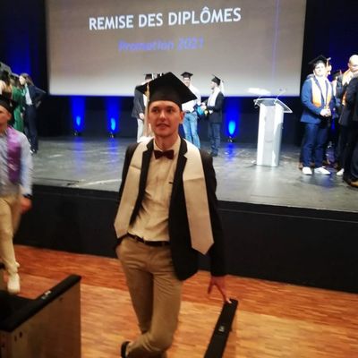 remise du diplôme de notre petit devenu grand