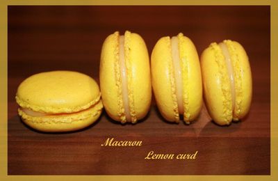 Macarons au Lemon Curd