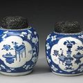 Two blue and white porcelain globular ginger jars - Kangxi Period
