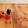 1 chien à tirer little Snoopy Fisher Price
