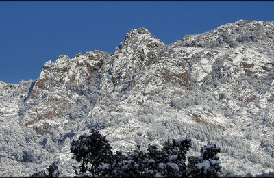 AUX ROBES DE LA MONTAGNE ! ...