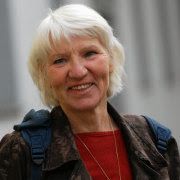 2-6 Heidemarie Schwermer, elle décide de vivre sans argent.