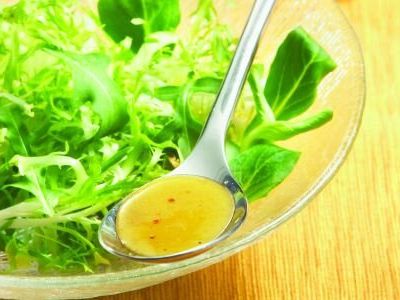 sauce vinaigrette (pour la salade)