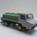 Berliet Stradair balayeuse arroseuse. France Jouets. #706.