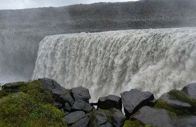 L'Islande.. des chutes de Dettifoss à Drekagil