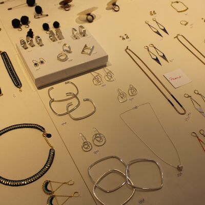 Nouvelle collection de bijoux contemporains en argent 1er titre!