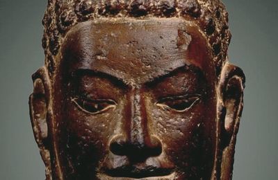 Quelques Bouddhas khmers à la galerie Jacques Barrère