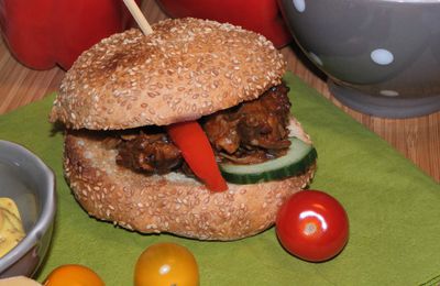 Burgers froids à l'effilochée de porc épicée pour les 10 ans de la Route du sable!