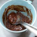 Mug cake fondant chocolat coco 