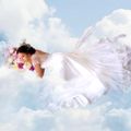 Sur son nuage
